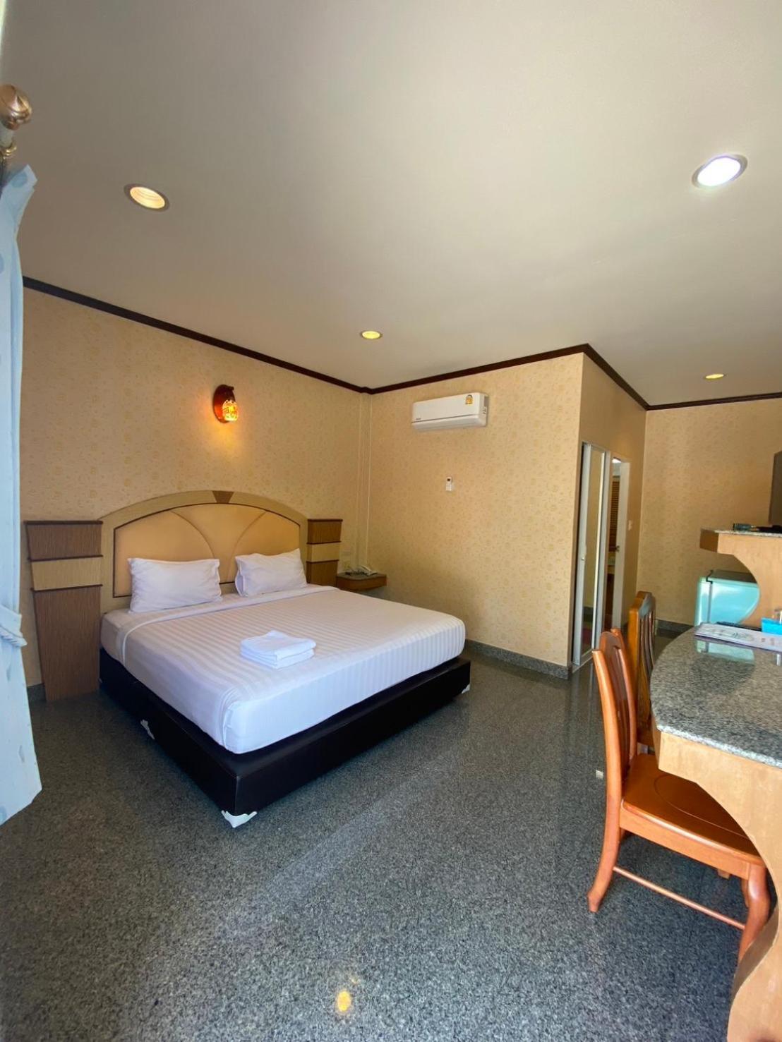 Soda Resort Kamphaeng Phet Exteriér fotografie